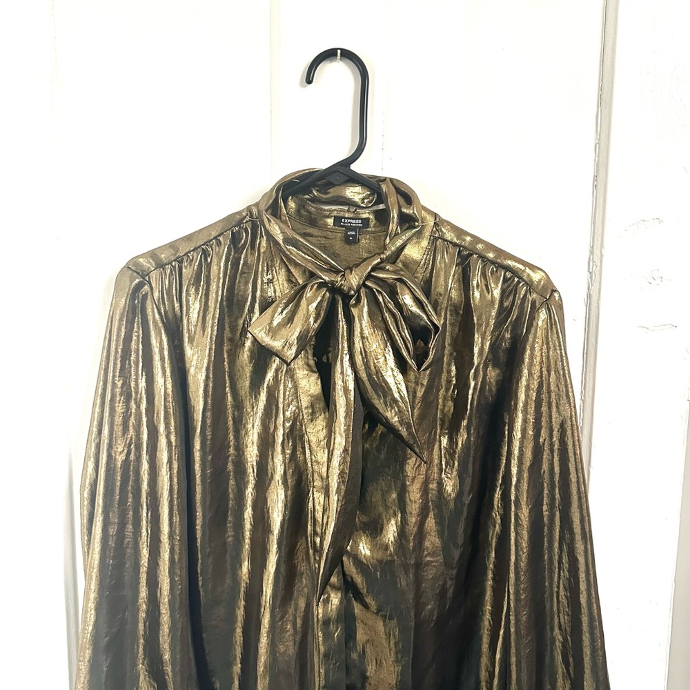 Express Shiny Gold Top with V-neck and neck tie. Size XL